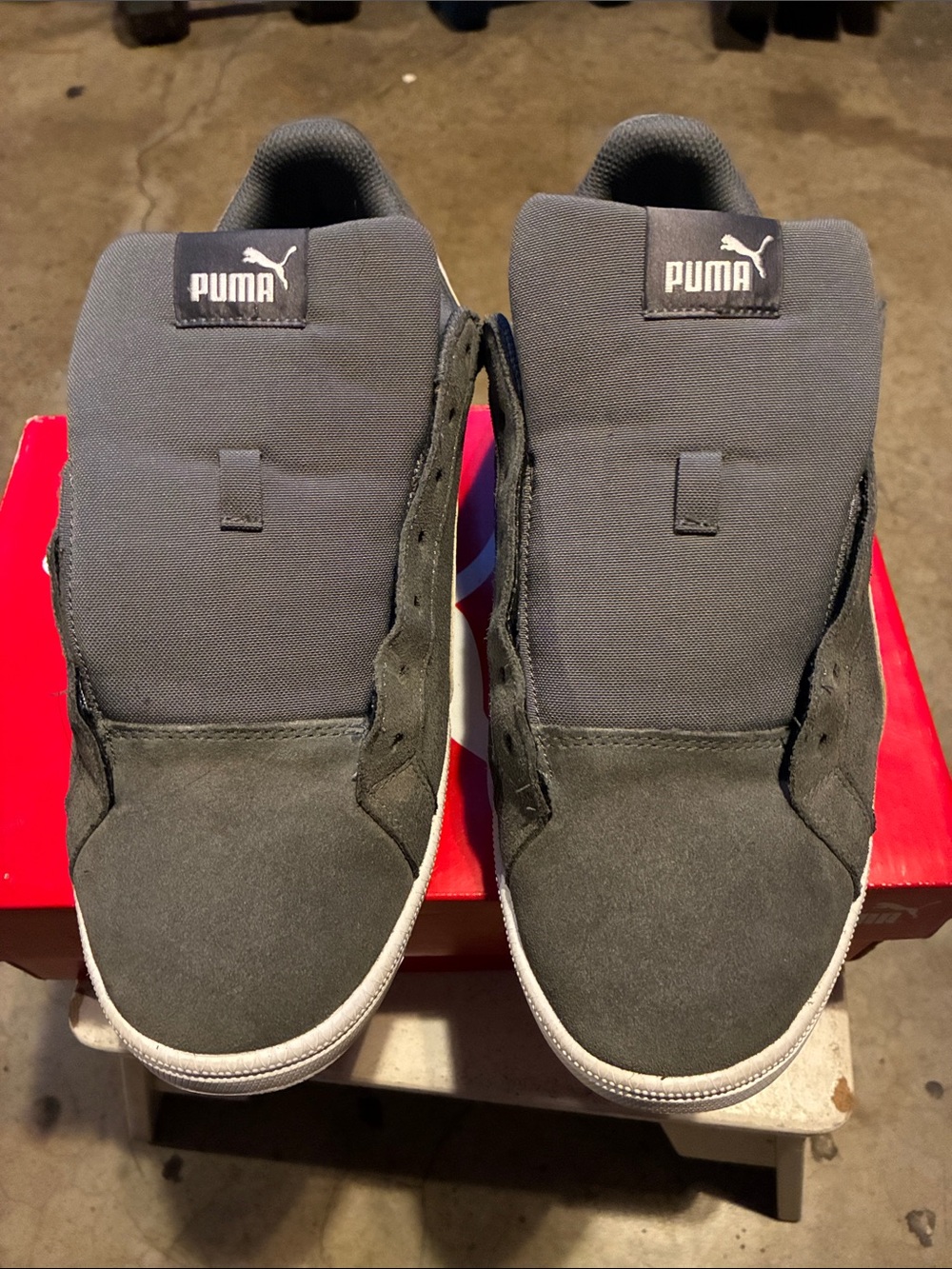 Puma Men’s grey suede shoe